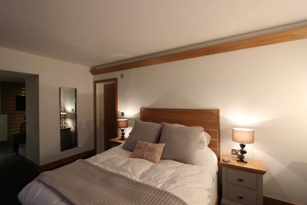 The Oceanic Luxury Aparthotel Falmouth Exterior foto